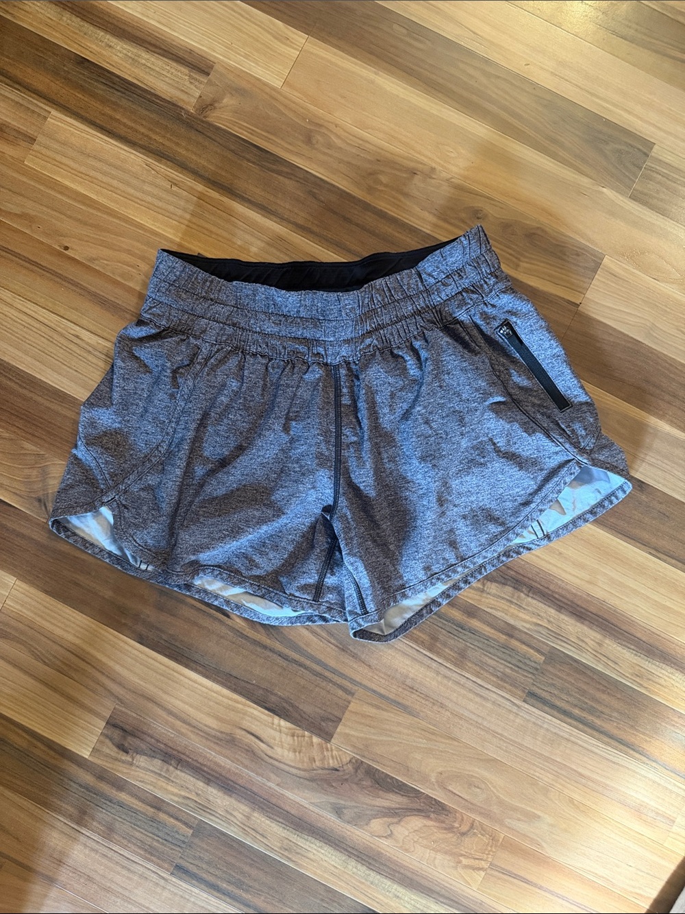 Lululemon Women's Gray Athletic Shorts with Inner Liner